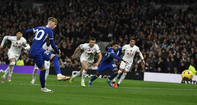 埃贝尔：对阵巴黎是场特别的比赛，这场较量有很强的荣誉意义（埃贝尔：与巴黎之战意义非凡，这是一场关乎荣誉的较量）