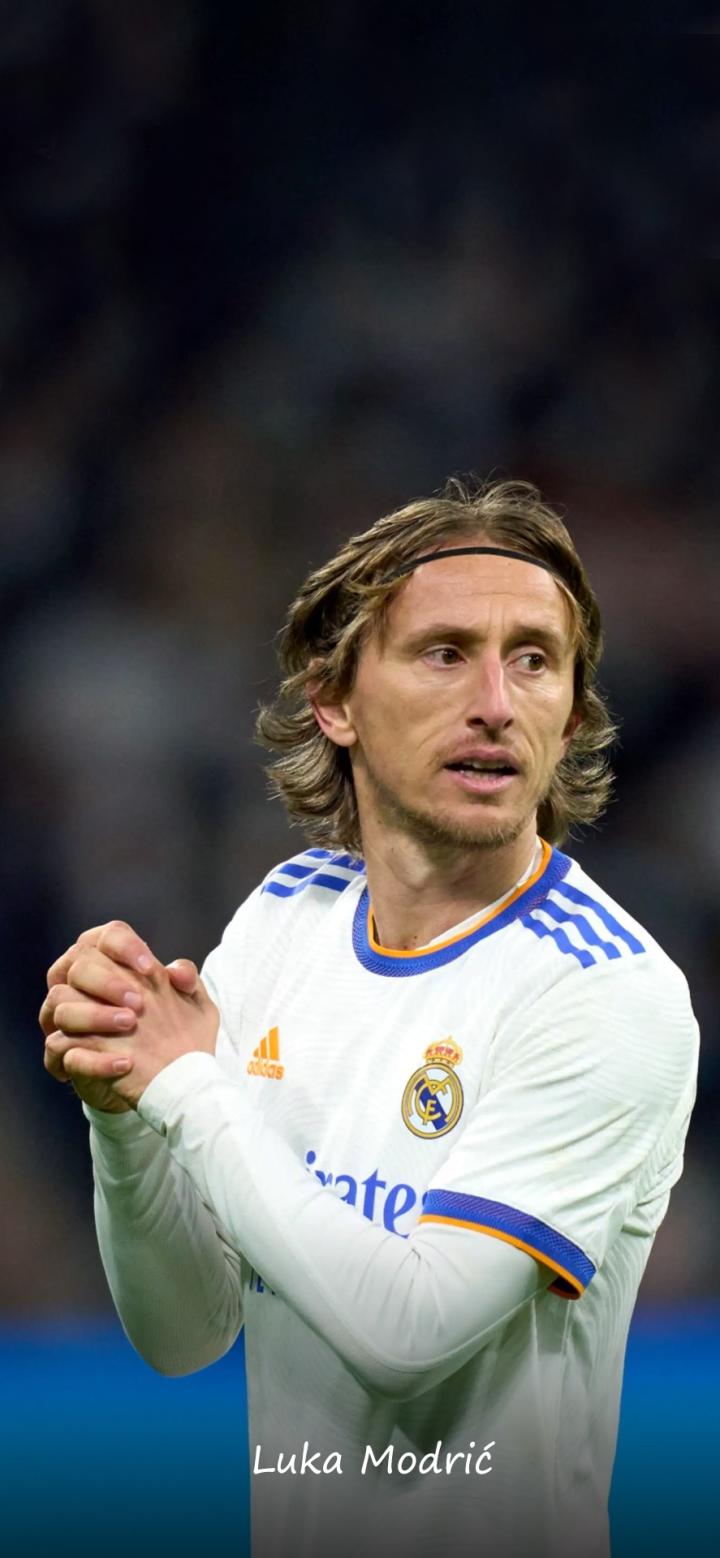 巴萨双喜！德容、费尔明重返训练场 弗利克迎战力增强（巴萨双喜临门：德容与费尔明回归合练，弗利克战力再升）