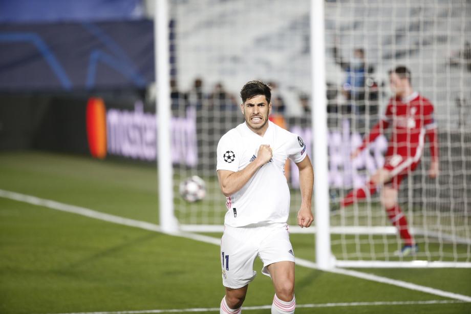 吉文：凯莱赫是欧洲三位最佳门将之一，他始终保持冷静的头脑（吉文：凯莱赫位列欧洲前三门将，始终沉着冷静）