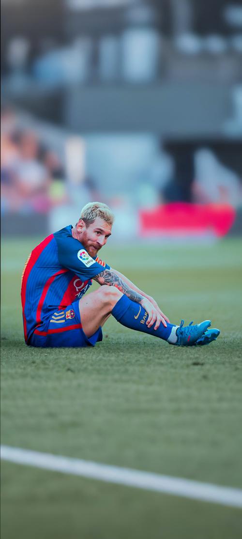 奥尔莫：我们丢球后很快便重整旗鼓，很高兴能帮助球队获胜（奥尔莫：失球后我们很快反弹，能助球队赢球我很开心）