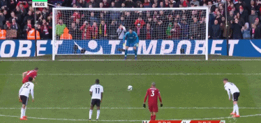 邮报：梅努希望冬窗离开曼联，有12家俱乐部对他感兴趣（邮报：梅努意欲在冬窗离开曼联，12家俱乐部对其有意）