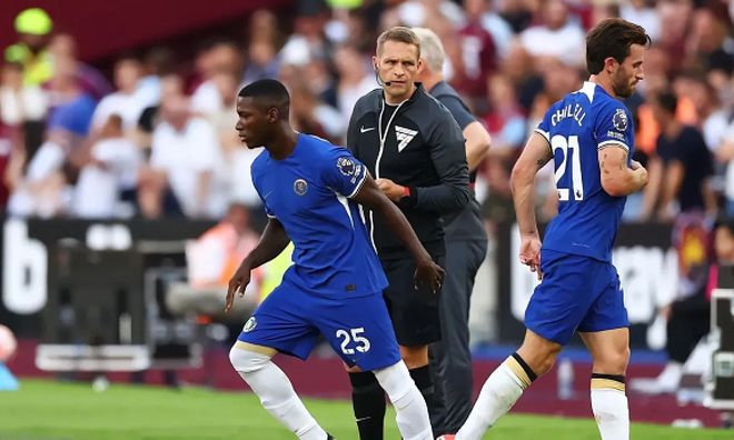 博主：李昂基本确定去英博；海港后防可能还有国脚级球员离队（博主称李昂基本将转投英博，海港后防线或再有国脚级球员离队）